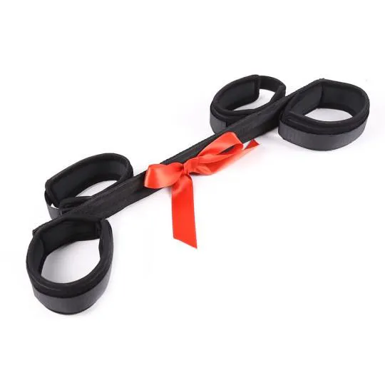 Barre de Contrainte Set Noeud Satin Noir/Rouge