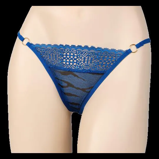 String Triangle Davina