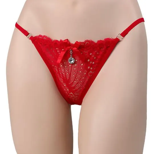 String Dentelle F&eacute;e